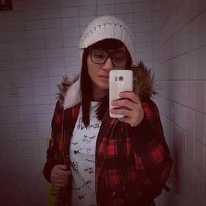 Meet your Posher, Bernisse